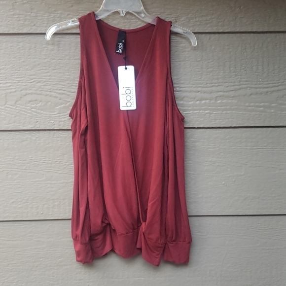 Bobi Los Angeles Cold Shoulder Top Dark Red - Picture 5 of 9